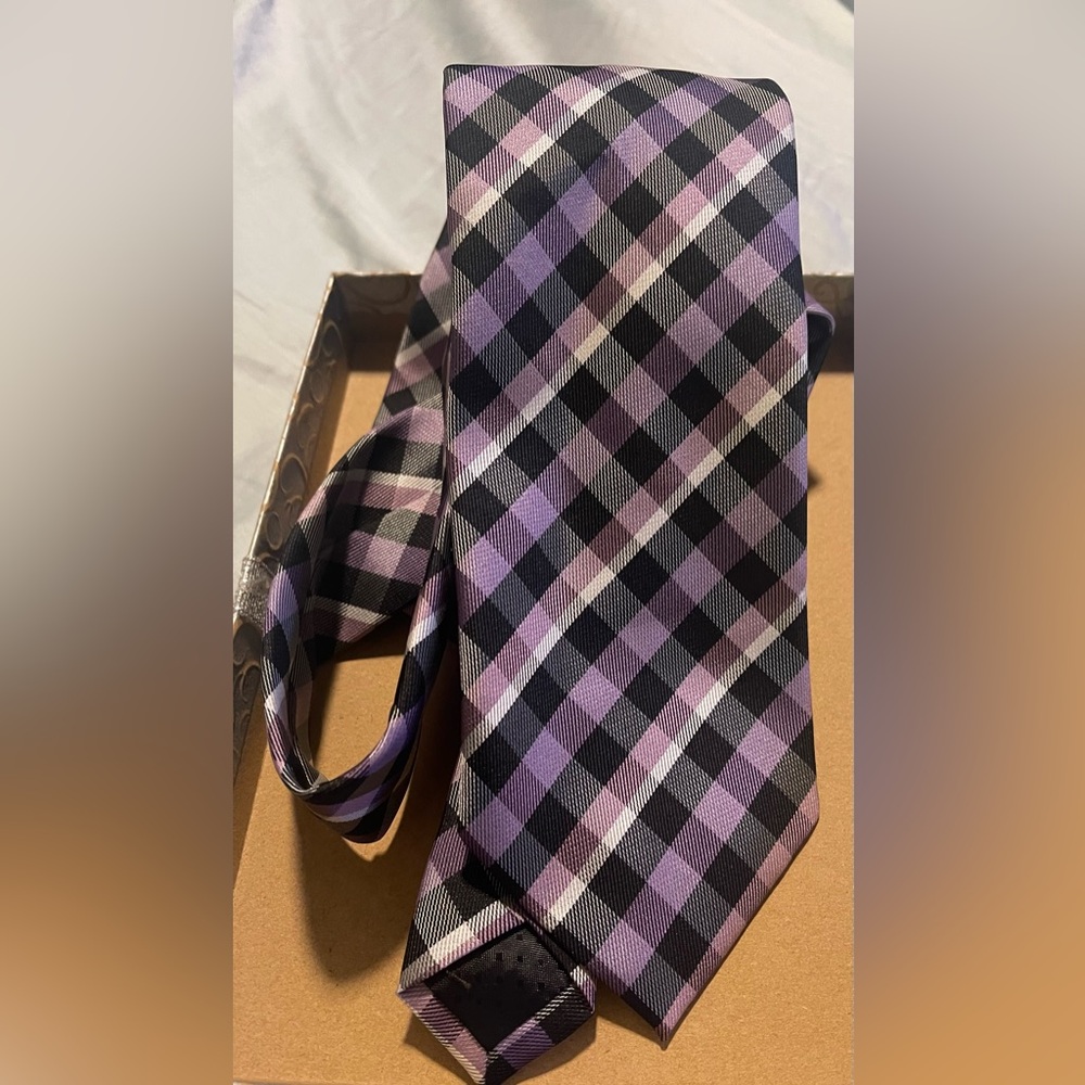 NWT MENS TIÈ